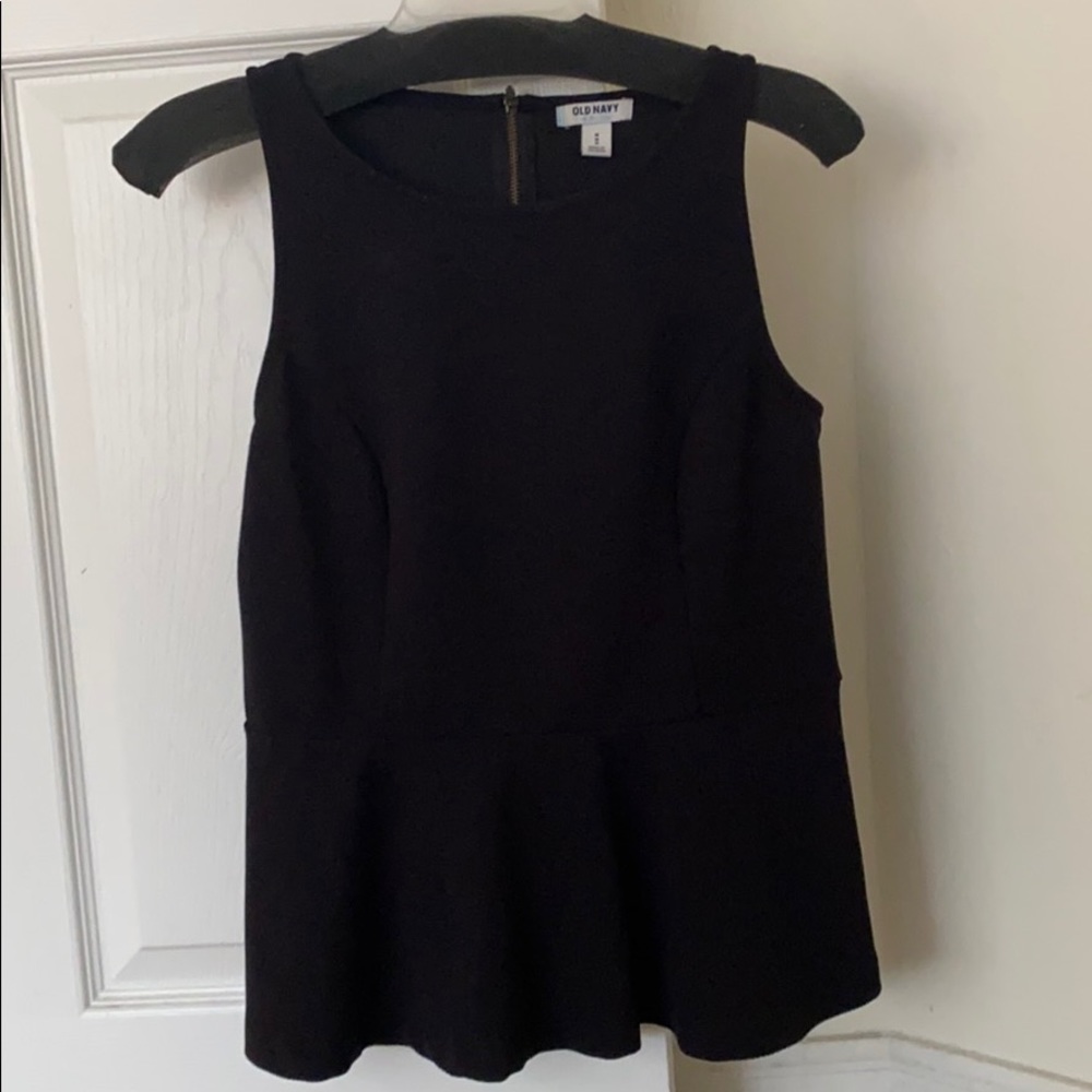 Old Navy black peplum top with zip back